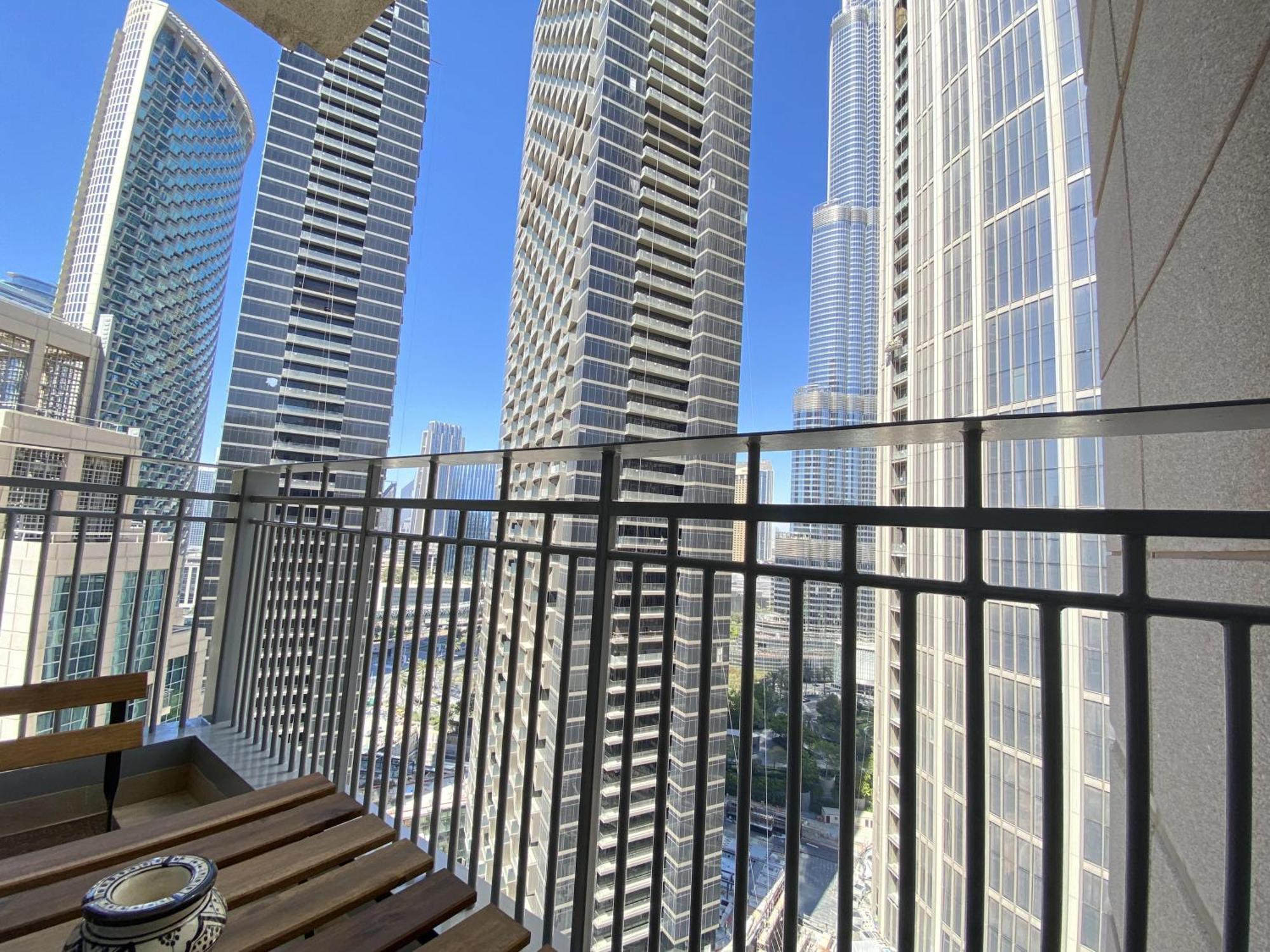 Lux Bnb Standpoint Tower Burj & Fountain Views Dubaï Extérieur photo