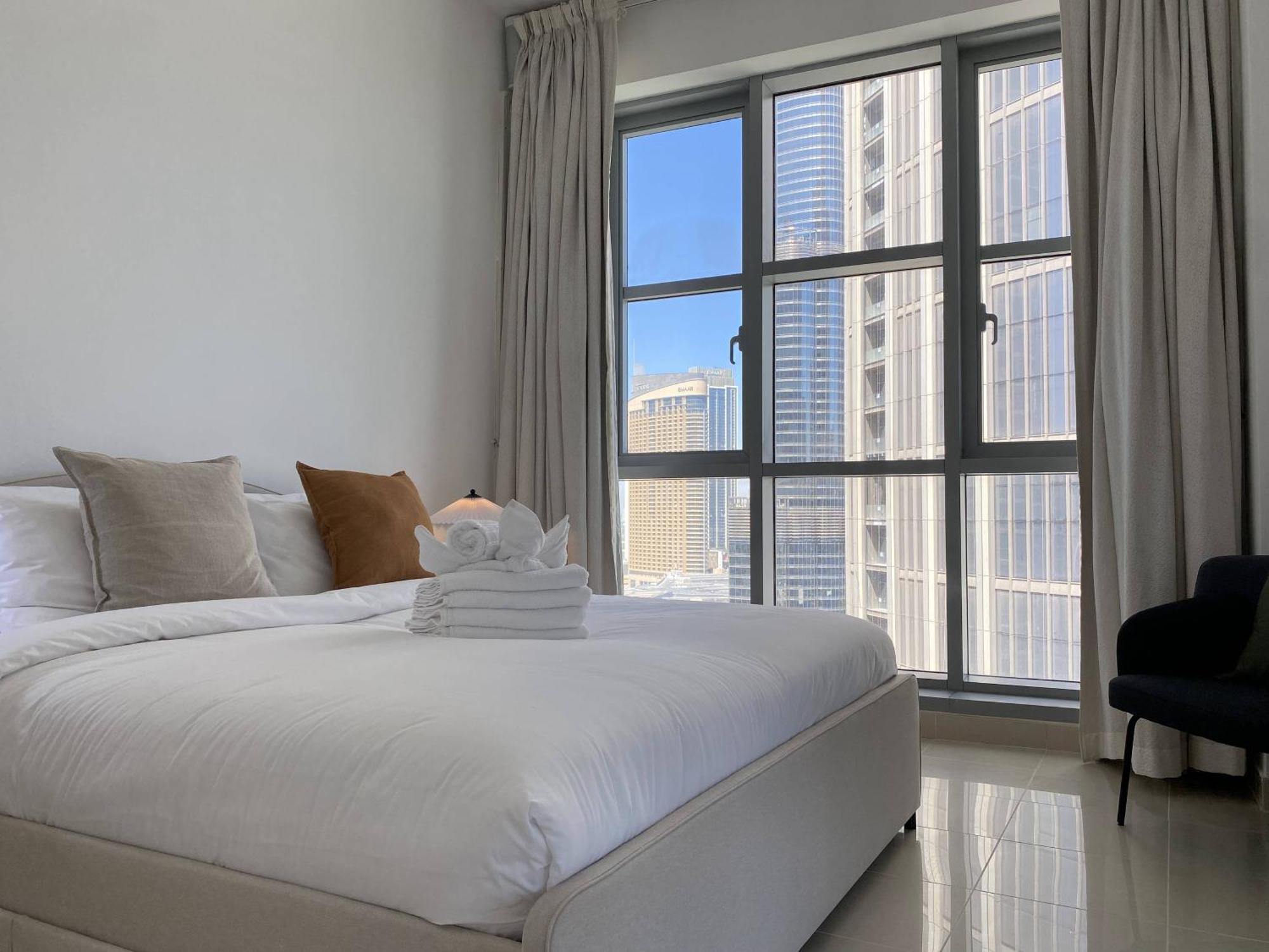 Lux Bnb Standpoint Tower Burj & Fountain Views Dubaï Extérieur photo