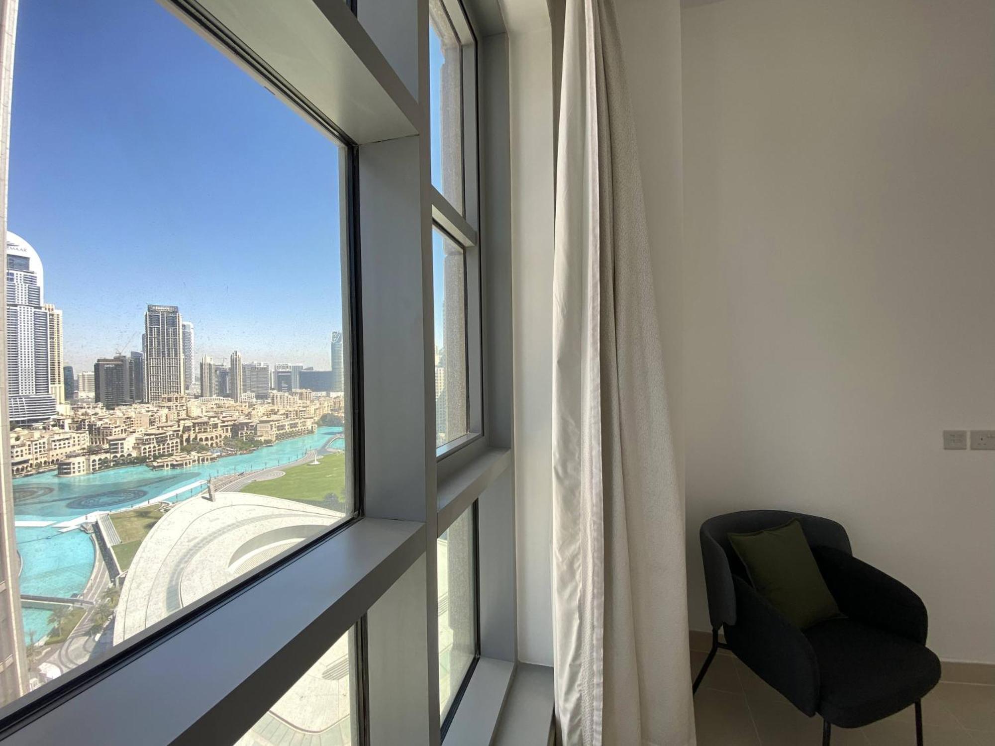 Lux Bnb Standpoint Tower Burj & Fountain Views Dubaï Extérieur photo